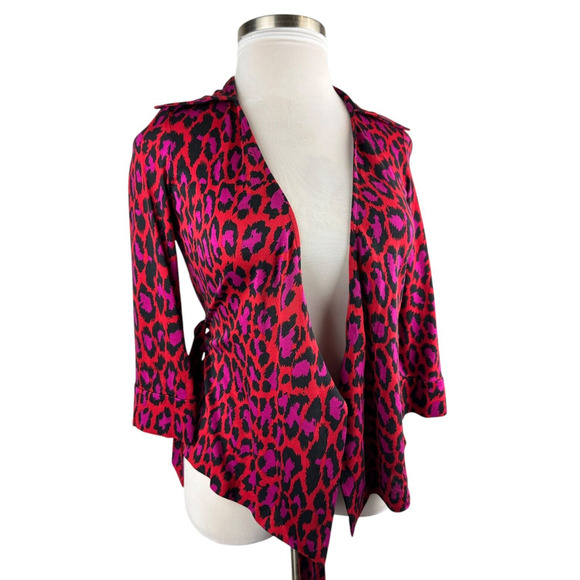 Diane Von Furstenberg Vintage Jill Top Silk Wrap Leopard Print Blouse Size 8 - Picture 4 of 15